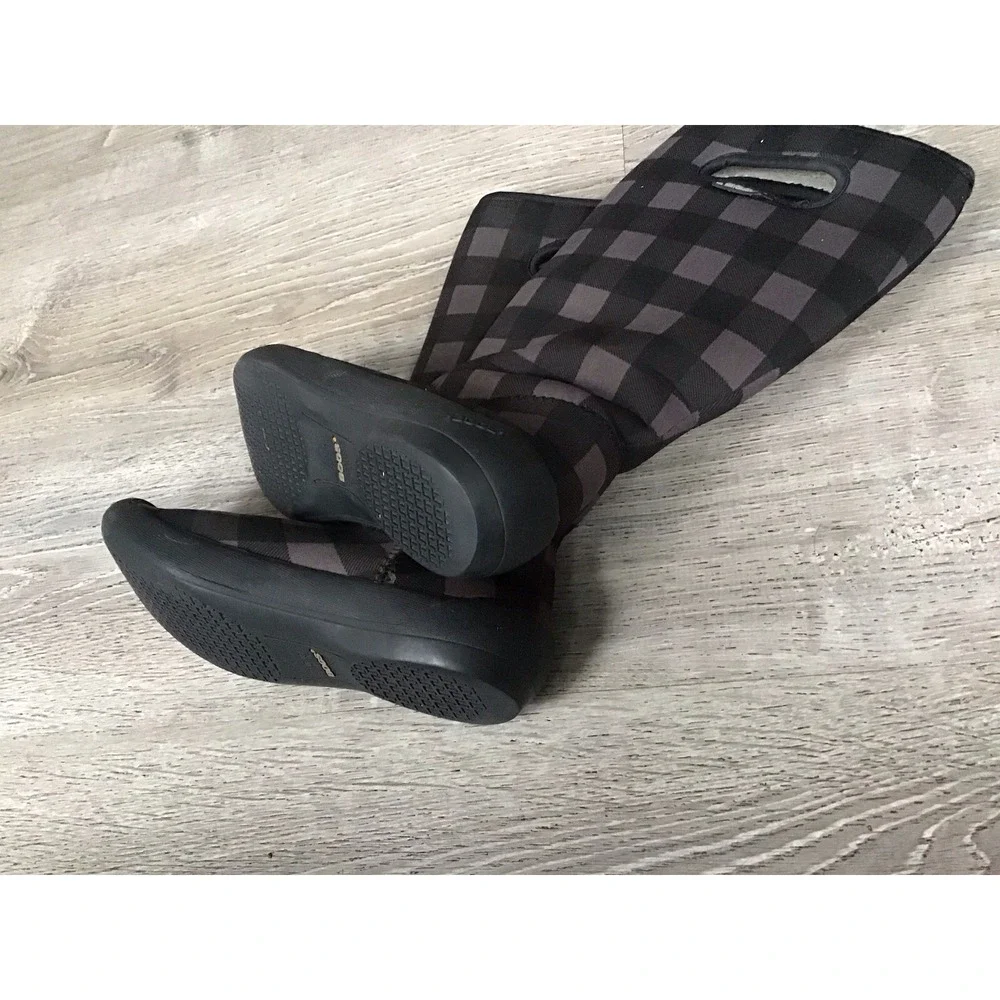 Bogs Summit Buffalo Womens Size 6 Light Weight Waterproof Boots Black Grey Plaid